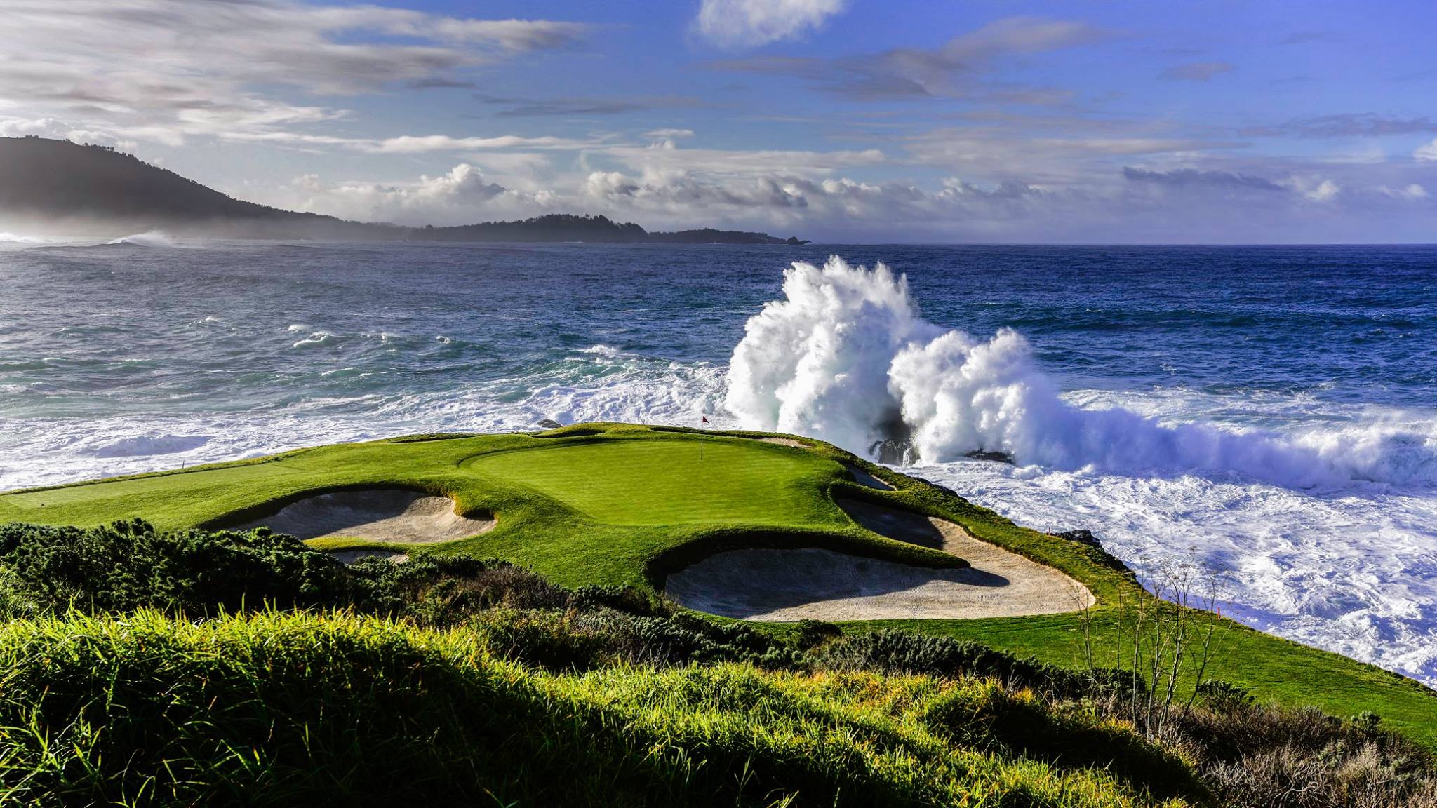 Pebble Beach Golf Links 7th Hole "The Drop"